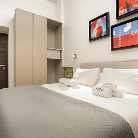 - Molo Del Porto A Apartment *